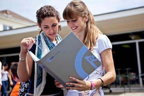Studenti