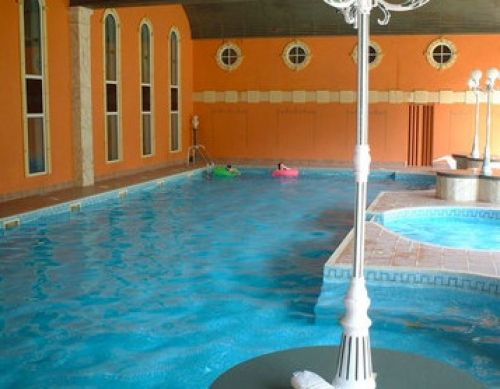 Piscina